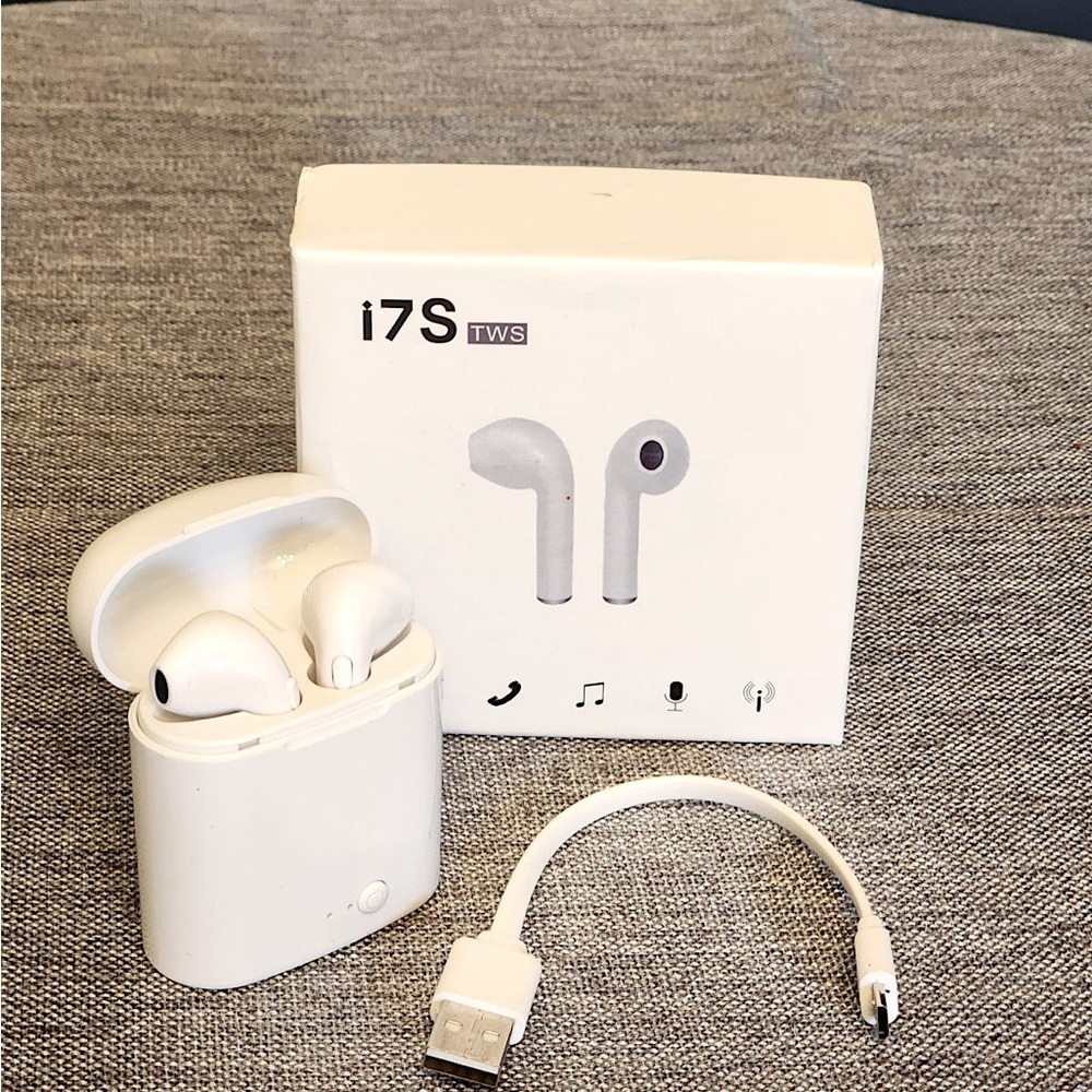 Earbuds